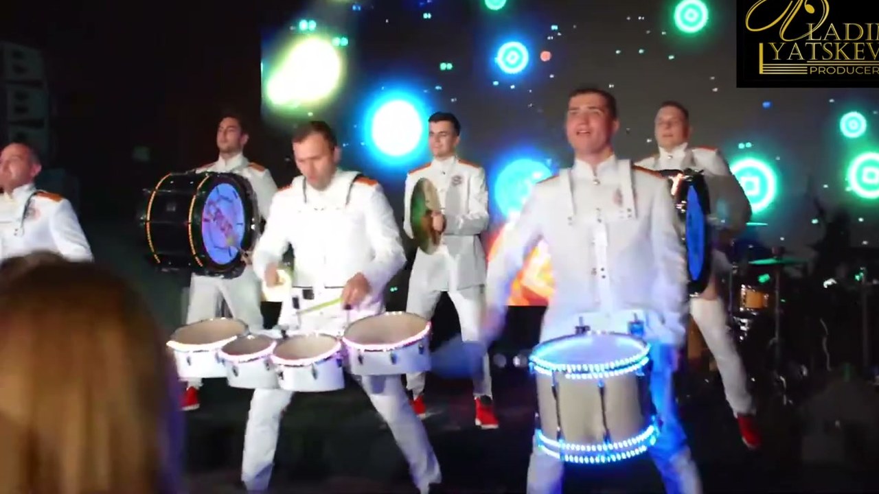 Барабанное шоу